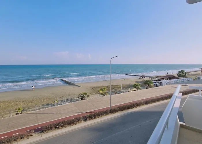 Wave Апартаменти *